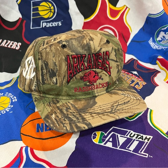 Vintage University of Arkansas Razorbacks Camo Snap Back Hat Realtree Camouflage - Picture 1 of 8